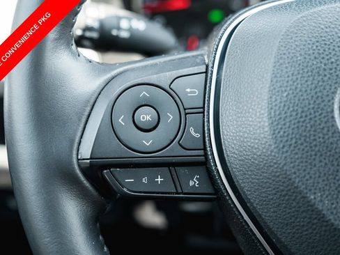 Certified 2019 Toyota RAV4 XLE AWD/4WD image 13