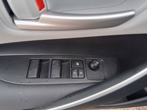 Certified 2024 Toyota Corolla SE FWD image 19