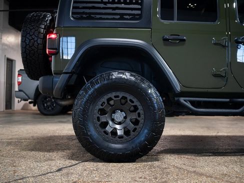 Used 2020 Jeep Wrangler Unlimited Rubicon w/ Quick Order Package 28Y Recon AWD/4WD image 18