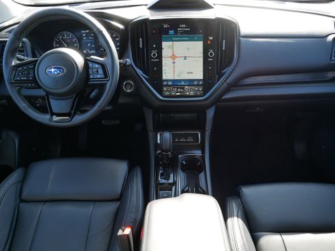 Certified 2025 Subaru Ascent Bronze Edition image 10