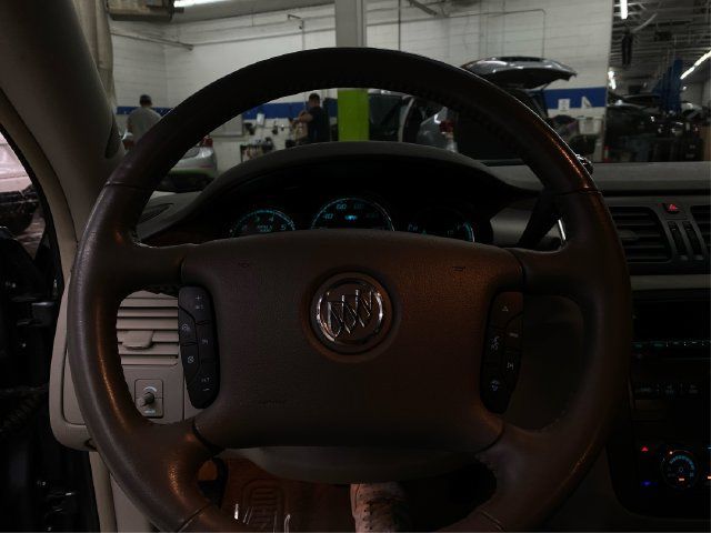 Used 2011 Buick Lucerne CXL FWD image 31