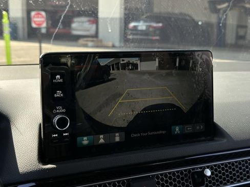 Used 2024 Honda Civic Touring image 13