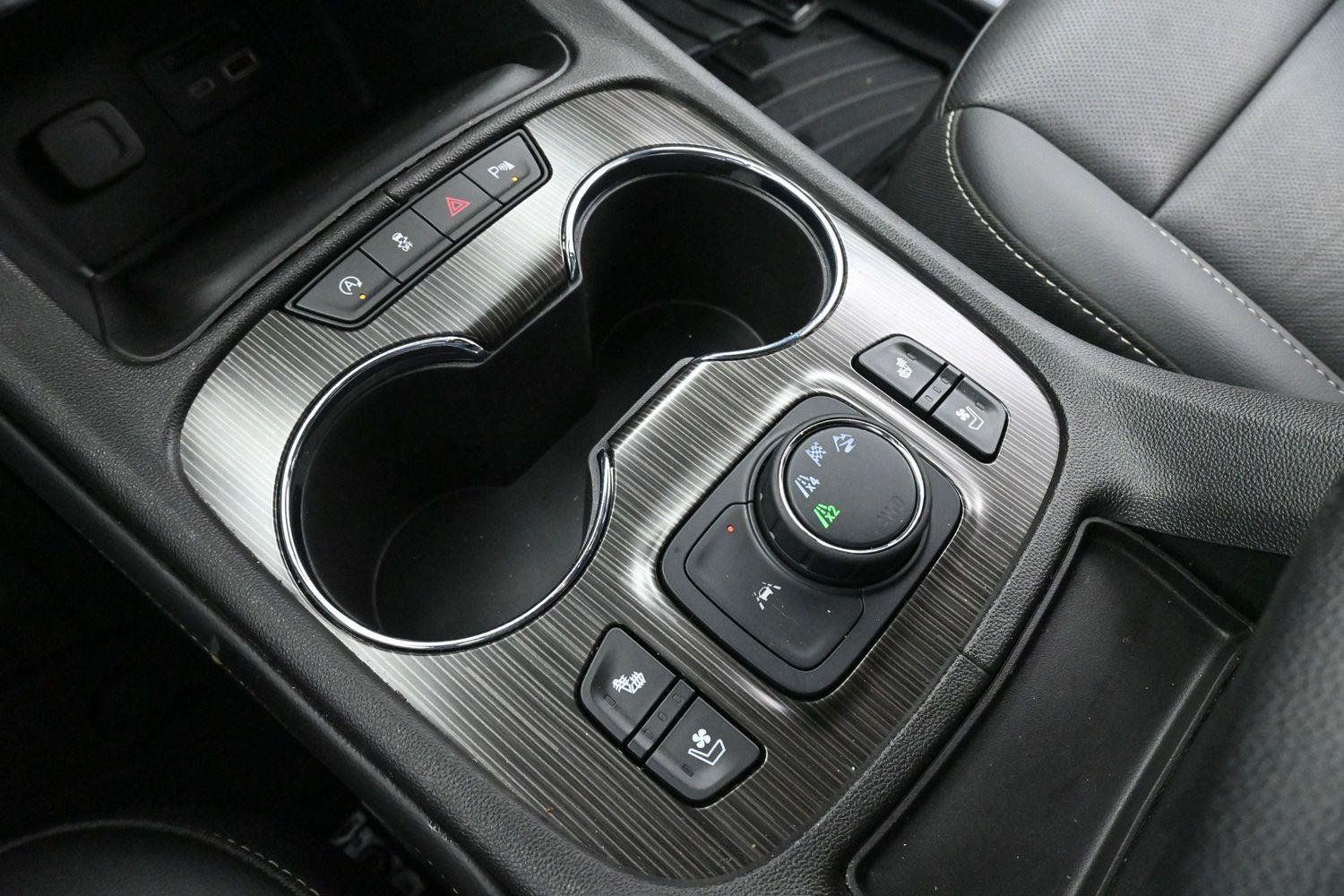 Used 2022 GMC Acadia SLT w/ Elevation Edition AWD/4WD image 29