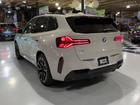 Certified 2025 BMW X3 xDrive30i w/ Premium Package AWD/4WD image 11