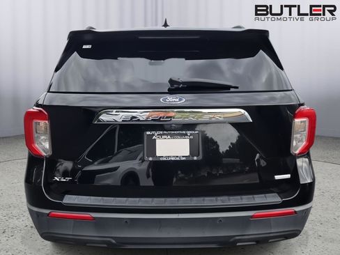 Used 2020 Ford Explorer XLT RWD image 6