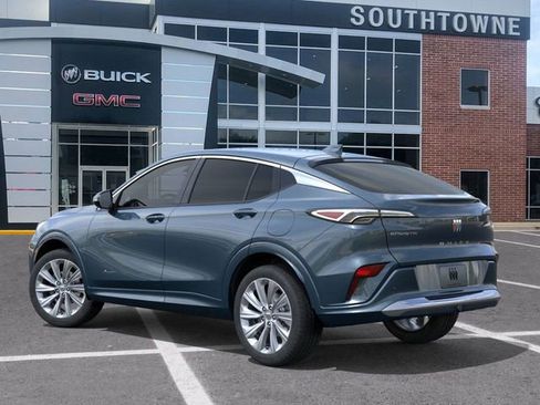 New 2026 Buick Envista Avenir FWD image 3