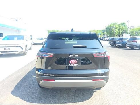 New 2026 Chevrolet Equinox LT w/ Safety and Technology Package AWD/4WD image 3