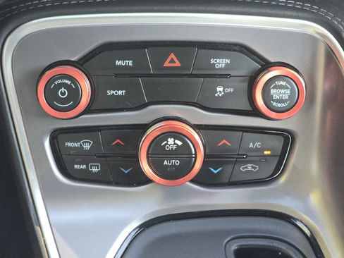 Used 2019 Dodge Challenger SXT RWD image 24