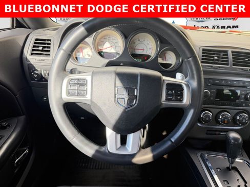 Used 2013 Dodge Challenger R/T RWD image 13