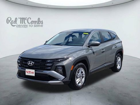 New 2026 Hyundai Tucson SE FWD image 1