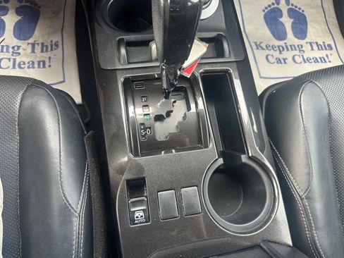 Used 2019 Toyota 4Runner Limited image 11