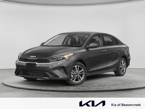 Used 2023 Kia Forte LXS w/ LXS Technology Package FWD image 1