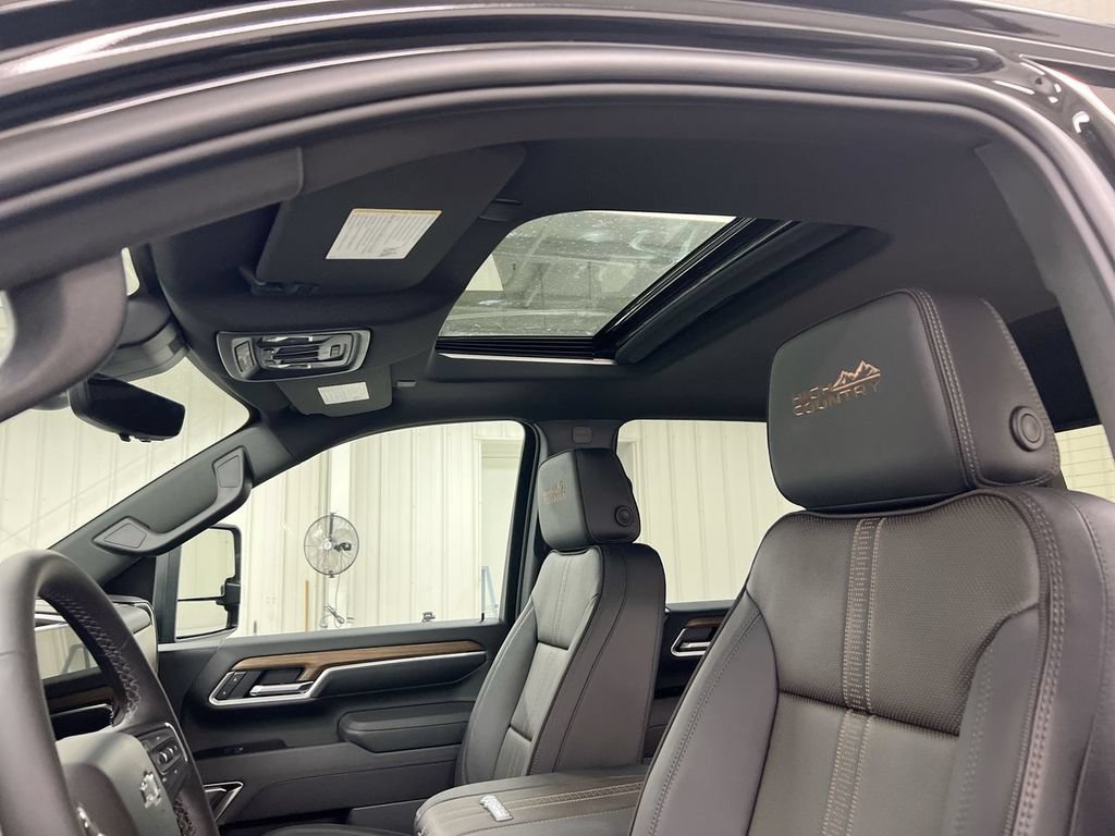 New 2026 Chevrolet Silverado 2500 High Country w/ High Country Premium Package AWD/4WD image 20