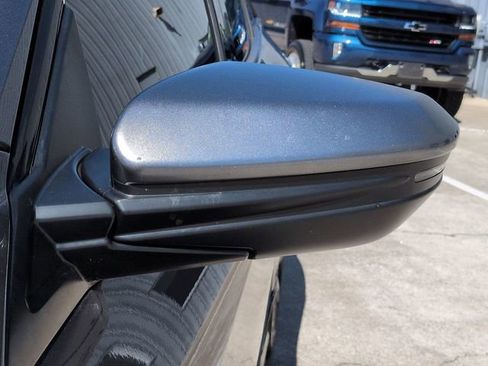 Used 2018 Honda Civic Sport Touring image 12