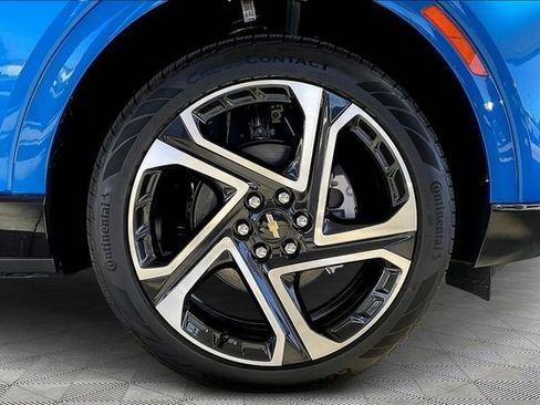 New 2026 Chevrolet Equinox EV LT w/ Convenience Package II image 13