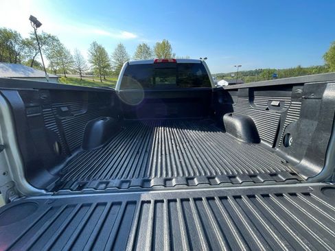 Used 2018 Chevrolet Silverado 1500 LT w/ All Star Edition AWD/4WD image 20
