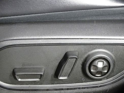 Used 2021 Jeep Grand Cherokee L Limited image 24