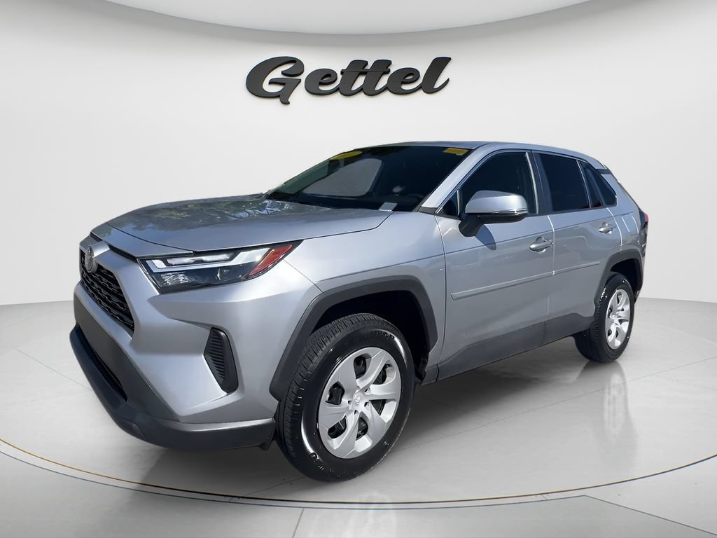 Used 2024 Toyota RAV4 LE FWD image 1