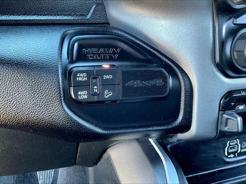 Used 2024 RAM 2500 Big Horn w/ Off Road Package image 32
