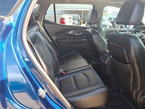 Used 2022 GMC Terrain SLT w/ Tech Package image 13