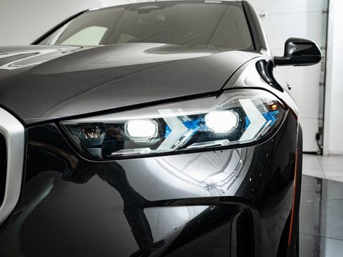 New 2026 BMW X5 xDrive40i w/ Climate Comfort Package image 15