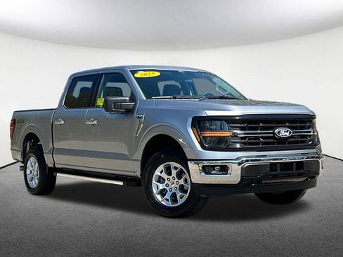 Used 2025 Ford F150 XLT w/ Equipment Group 301A Standard AWD/4WD image 2