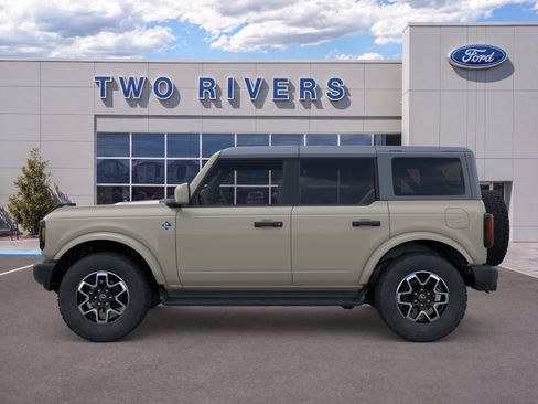 New 2026 Ford Bronco Outer Banks AWD/4WD image 3