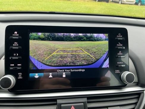 Used 2022 Honda Accord Sport image 22