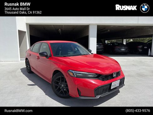 Used 2025 Honda Civic Sport image 1