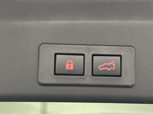 New 2026 Subaru Ascent Limited image 14