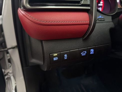 Used 2021 Toyota Camry XSE image 12