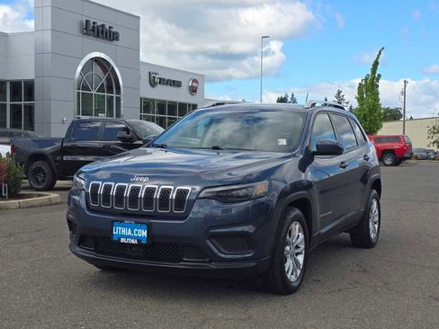 Used 2021 Jeep Cherokee Latitude FWD image 1