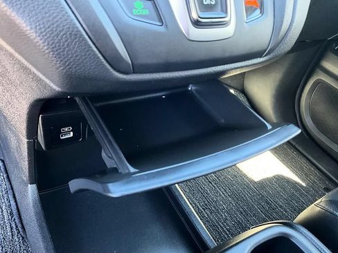 Used 2021 Honda Odyssey EX-L image 24