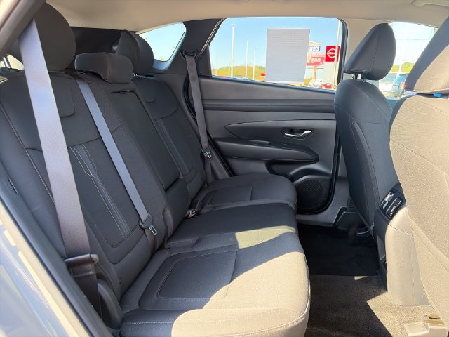 Used 2025 Hyundai Tucson SEL AWD/4WD image 13