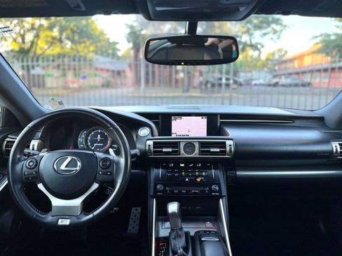 Used 2014 Lexus IS 250 w/ F-Sport Package RWD image 11