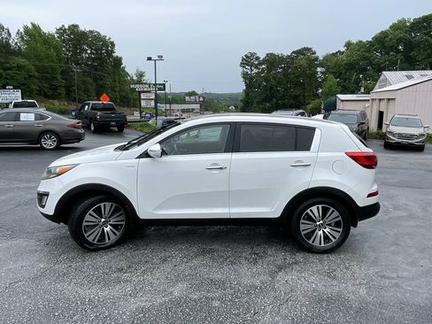 Used 2016 Kia Sportage EX w/ EX Premium Package AWD/4WD image 4