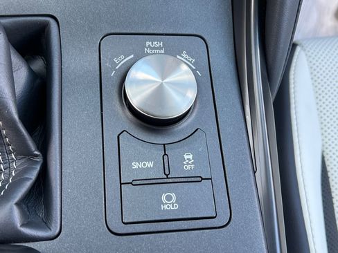 Used 2025 Lexus IS 350 F Sport image 28