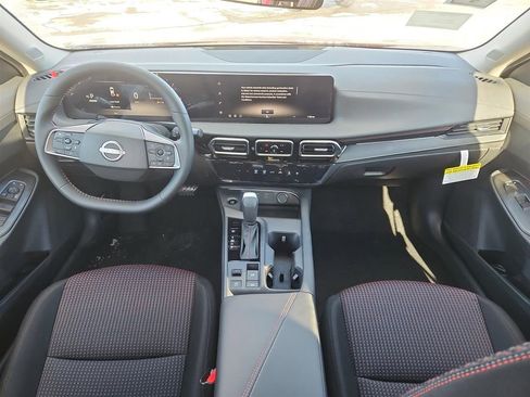 New 2026 Nissan Sentra SR w/ Floor Mat Package image 18