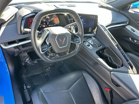 Used 2025 Chevrolet Corvette Stingray Convertible w/ 1LT image 9