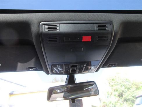 Used 2017 Volkswagen GTI Autobahn image 21