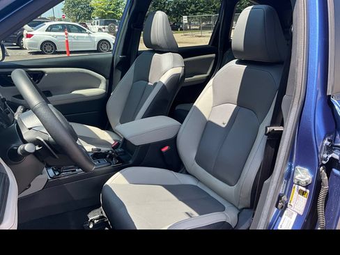 Certified 2026 Subaru Forester Limited AWD/4WD image 9