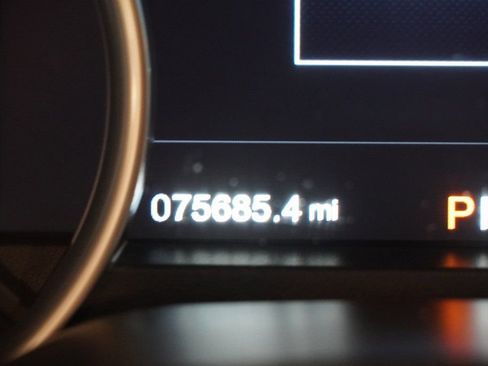 Used 2019 Ford F150 Limited w/ Trailer Tow Package image 5