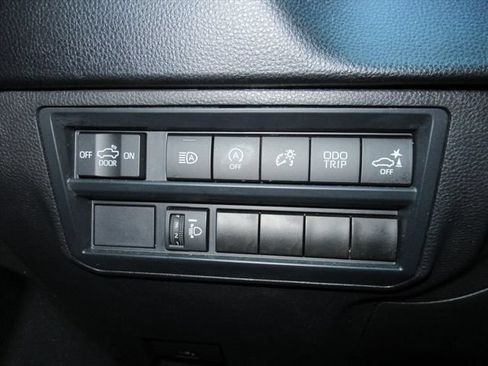 Used 2024 Toyota Tundra SR5 w/ SR5 Convenience Package AWD/4WD image 20