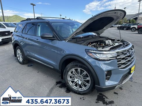 New 2025 Ford Explorer Active w/ Active Comfort Package image 9