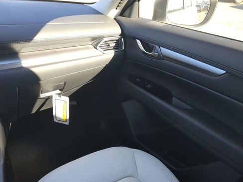 New 2025 MAZDA CX-5 AWD 2.5 S w/ Preferred Package image 16