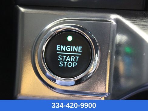 Used 2023 Ford F150 Lariat w/ Max Trailer Tow Package image 11