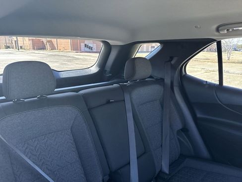 Used 2022 Chevrolet Equinox LT image 33