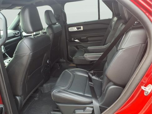 Used 2023 Ford Explorer ST w/ Equipment Group 401A AWD/4WD image 9