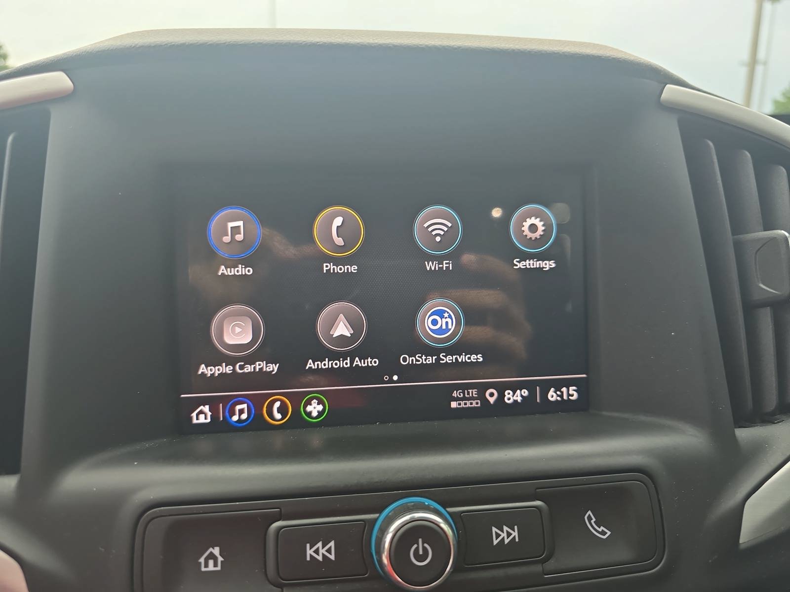 Used 2024 GMC Terrain SLE w/ Elevation Edition FWD image 21