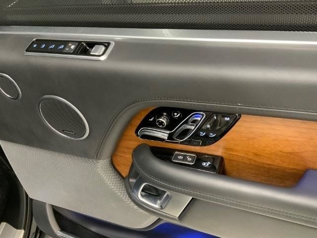 Used 2019 Land Rover Range Rover Long Wheelbase Autobiography AWD/4WD image 38